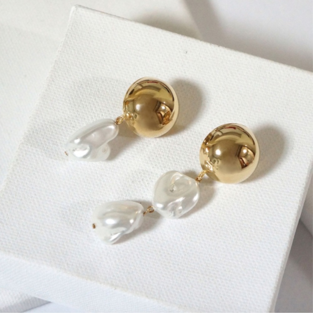 Pearl Earrings